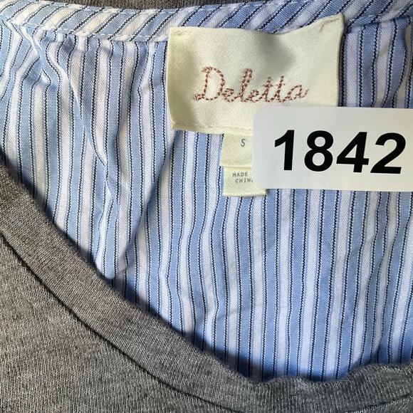 Deletta Women’s Short Sleeve Screw Neck Blouse size S, Gray & Blue - Picture 2 of 8